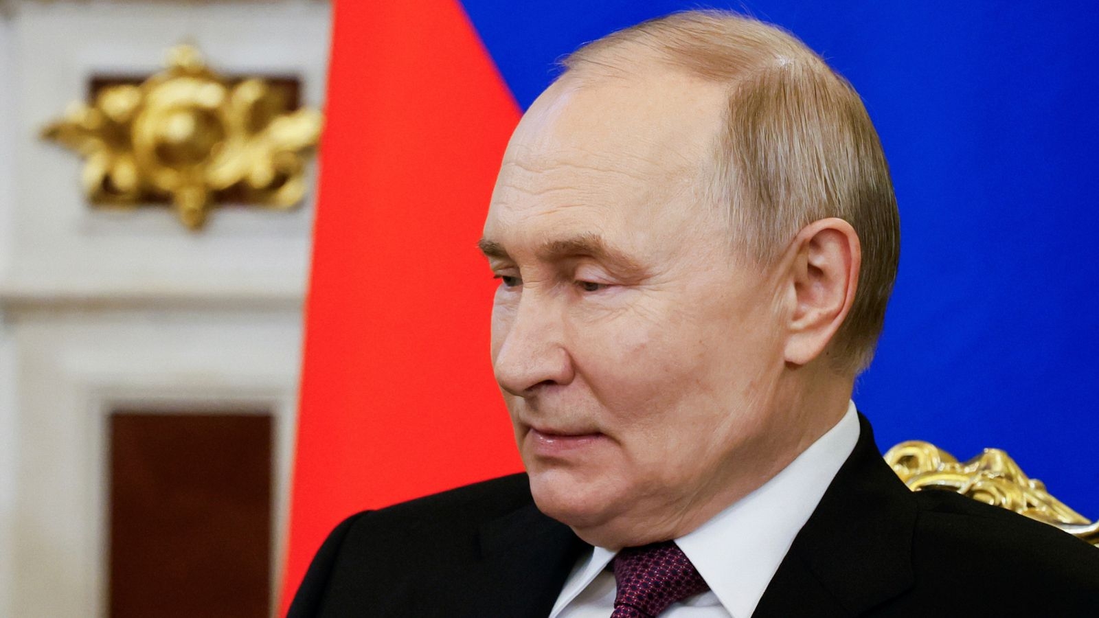Putin holds first telephone conversation with new pope
