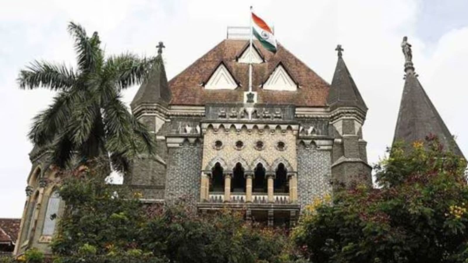 ‘Derogatory' circular against judiciary: Bombay HC orders 1 week in jail for Navi Mumbai housing society functionary