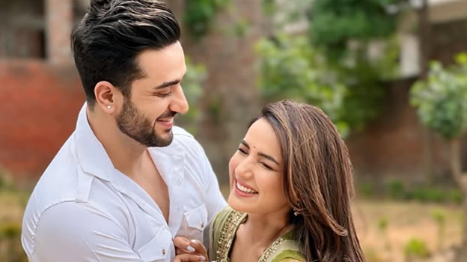 ‘Woh decision apne hisab se lungi,' says Jasmin Bhasin on her interfaith relationship with Aly Goni; expert on setting boundaries