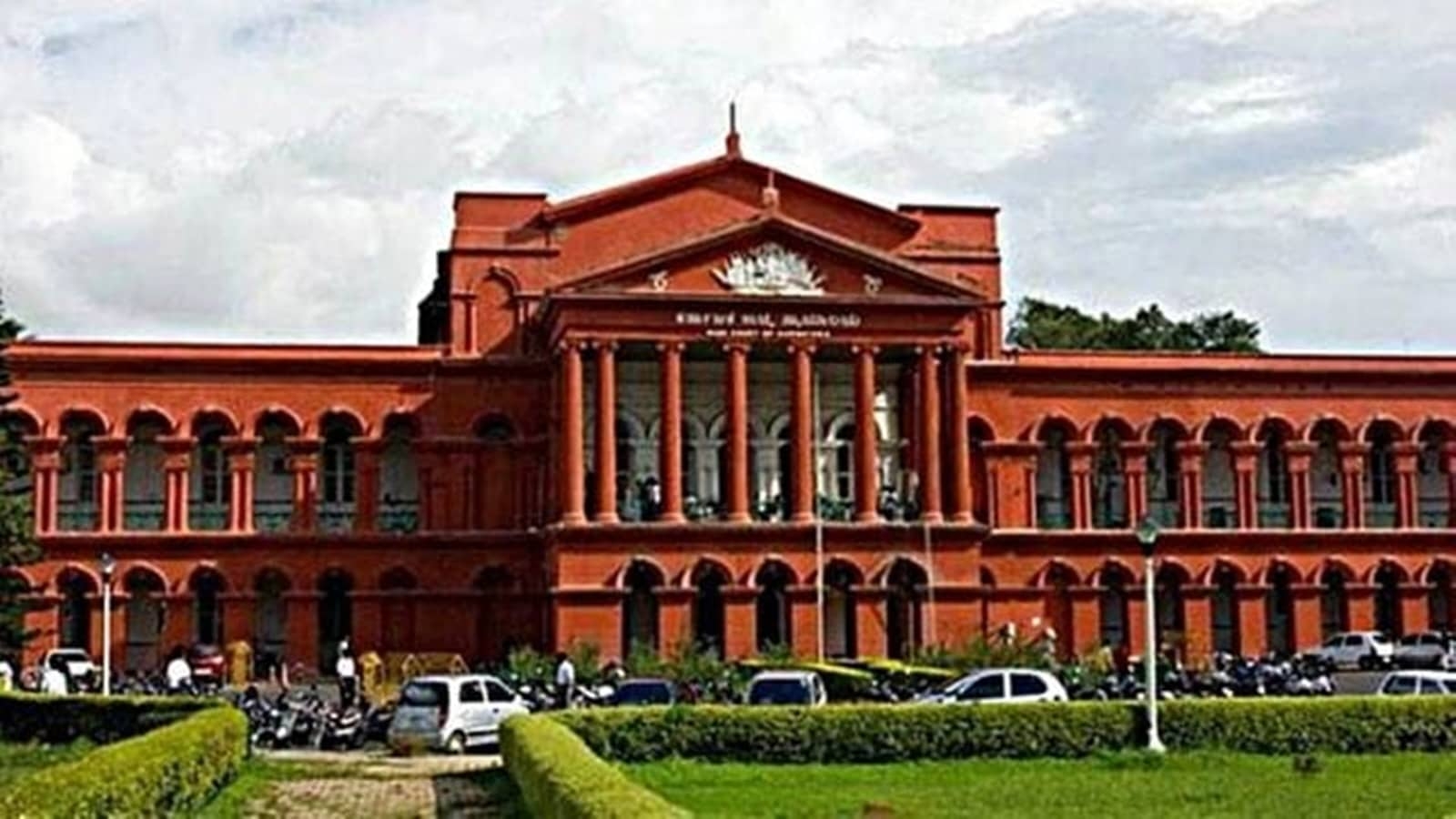 Karnataka High Court adjourns pleas against state caste survey implementation to July 17
