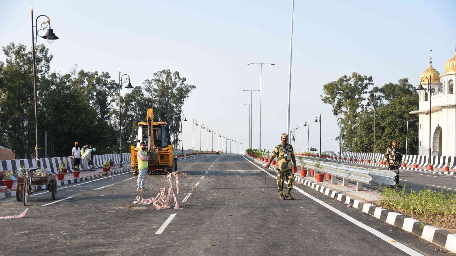 Kartarpur Corridor open for visiting gurdwara in Pakistan despite freeze in ties
