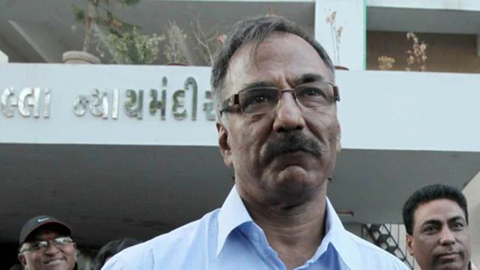 ED seizes Rs 5.92 crore in assets owned by ex-IAS officer from Gujarat