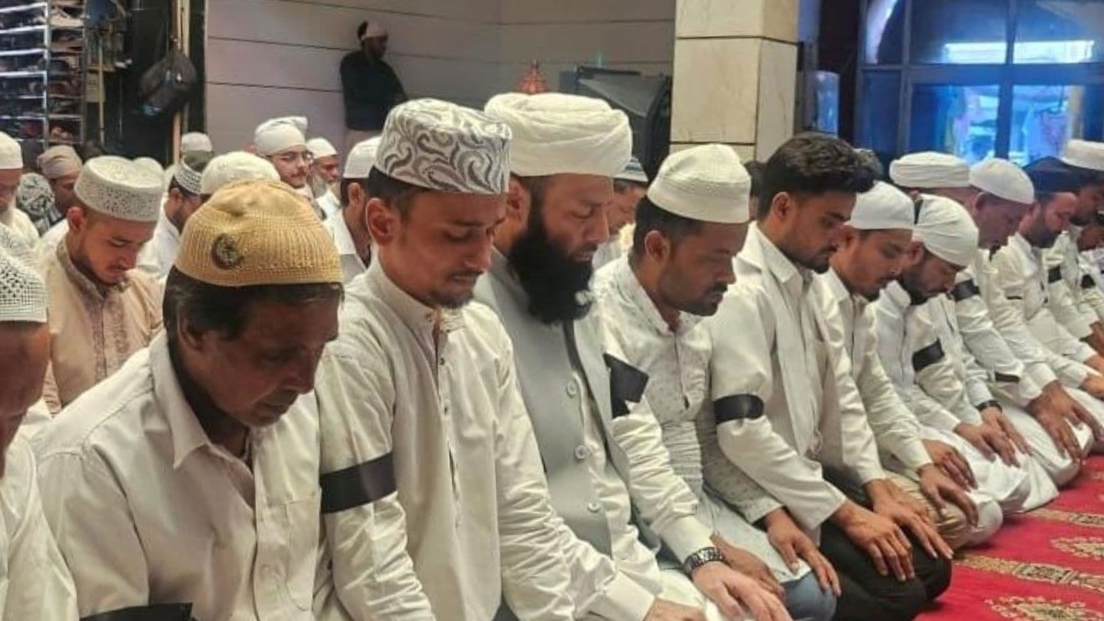 Punjab Shahi Imam, Muslims wear black bands during Friday namaz: ‘Time to give strong response to enemy'
