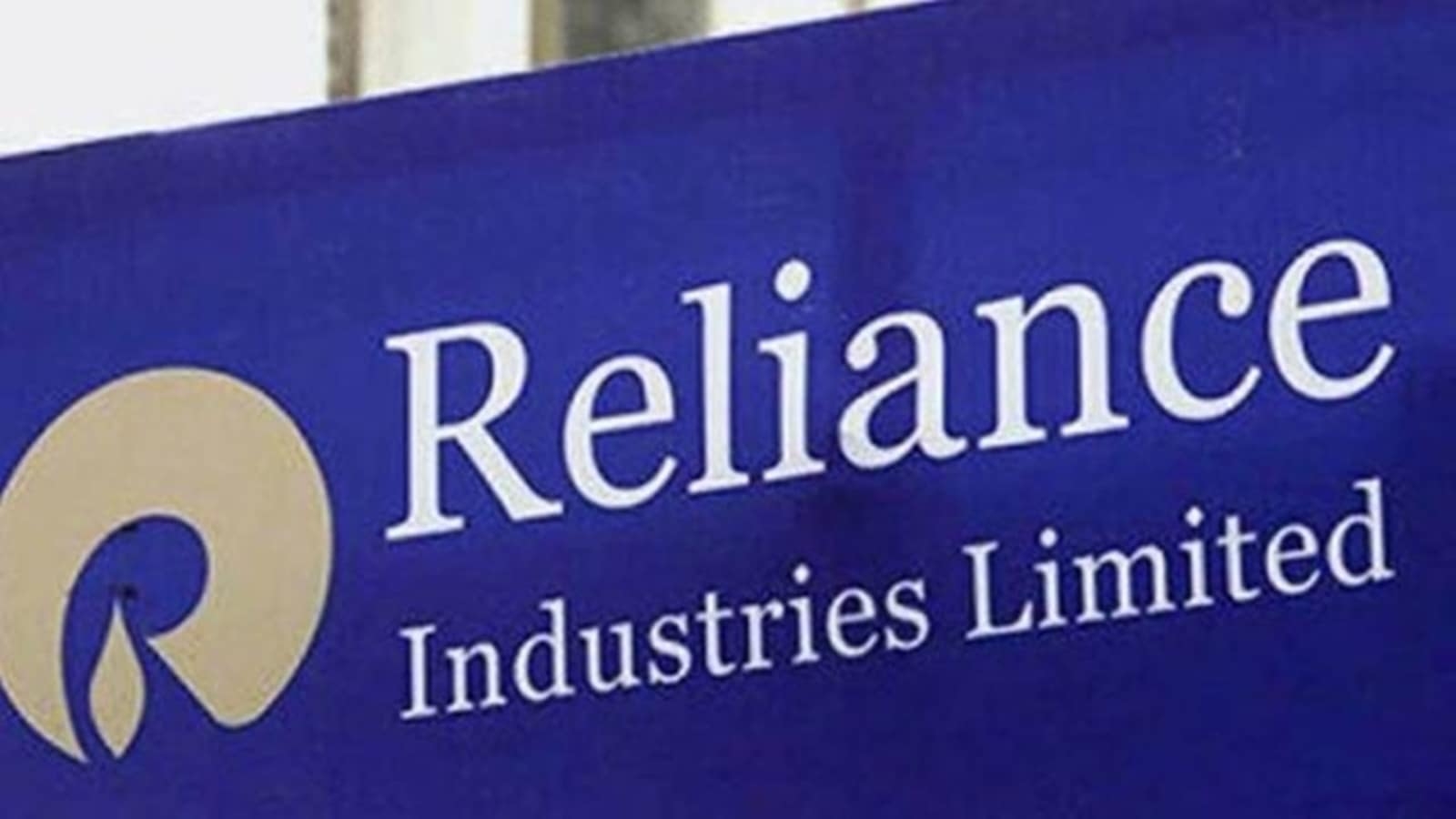 RIL Q4 result: Reliance Industries' net profit rises by 6.4% YoY to Rs 22,611 crore, announces dividend