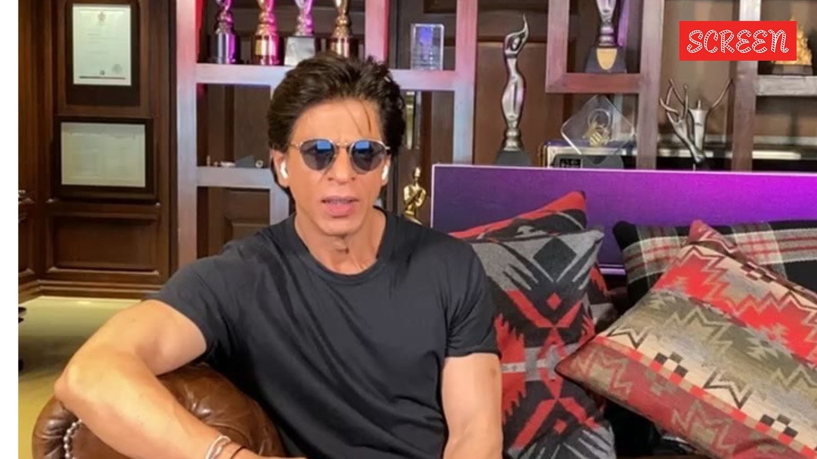 Shah Rukh Khan pointed at Mannat and announced he bought it, recalls Aziz Mirza: ‘Must have promised Gauri, and he made it happen'