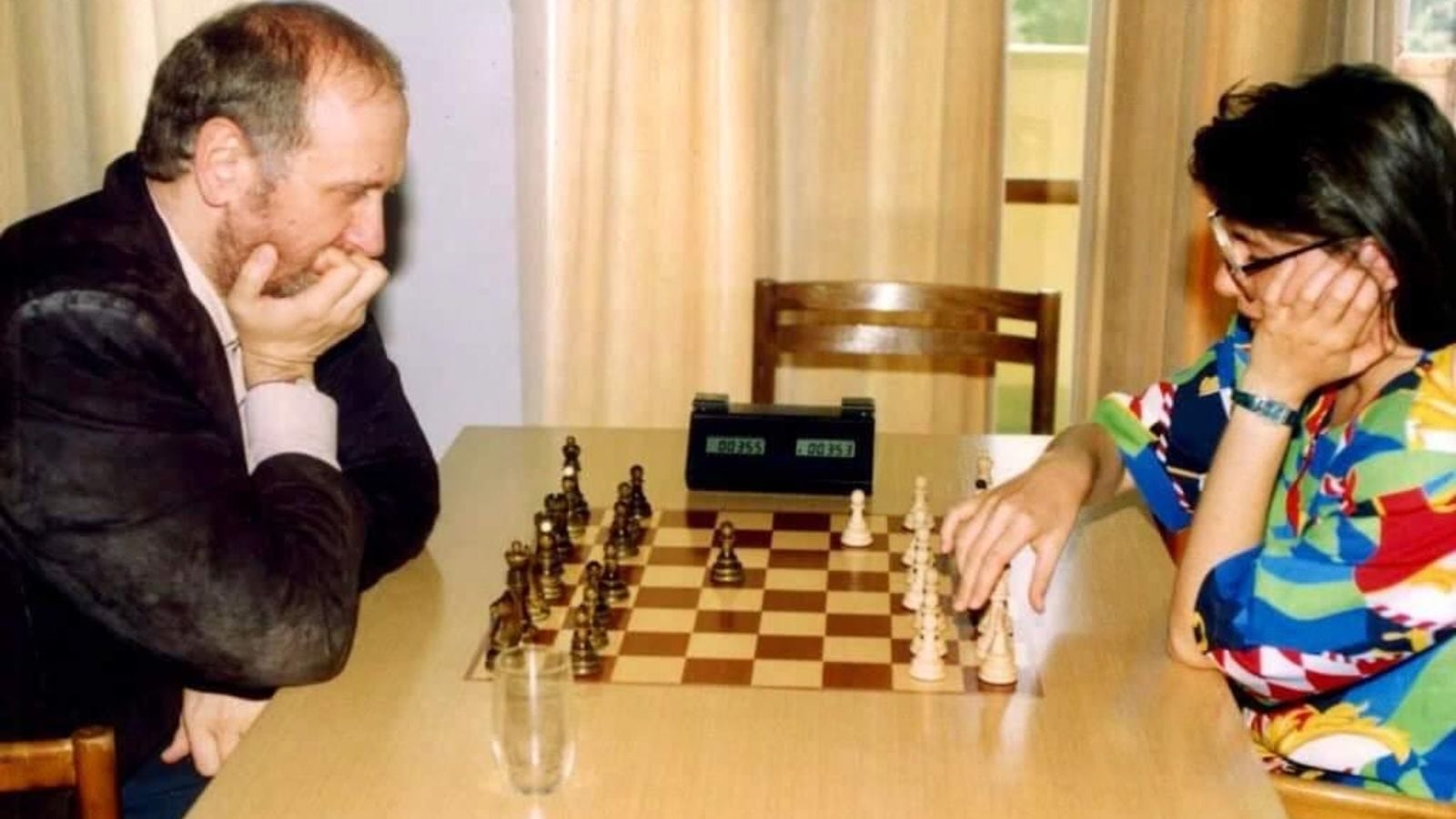 What happened in Budapest when Susan Polgar helped Bobby Fischer finalise rules of a radical new format? Endgame was Freestyle Chess