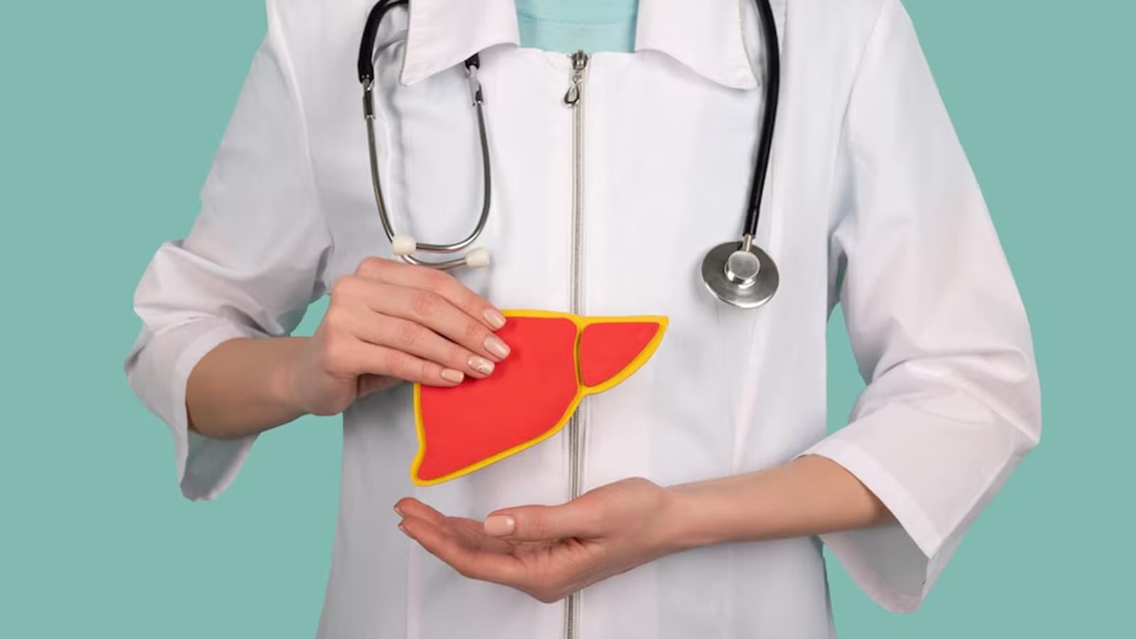 These warning symptoms on your hands can indicate fatty liver syndrome