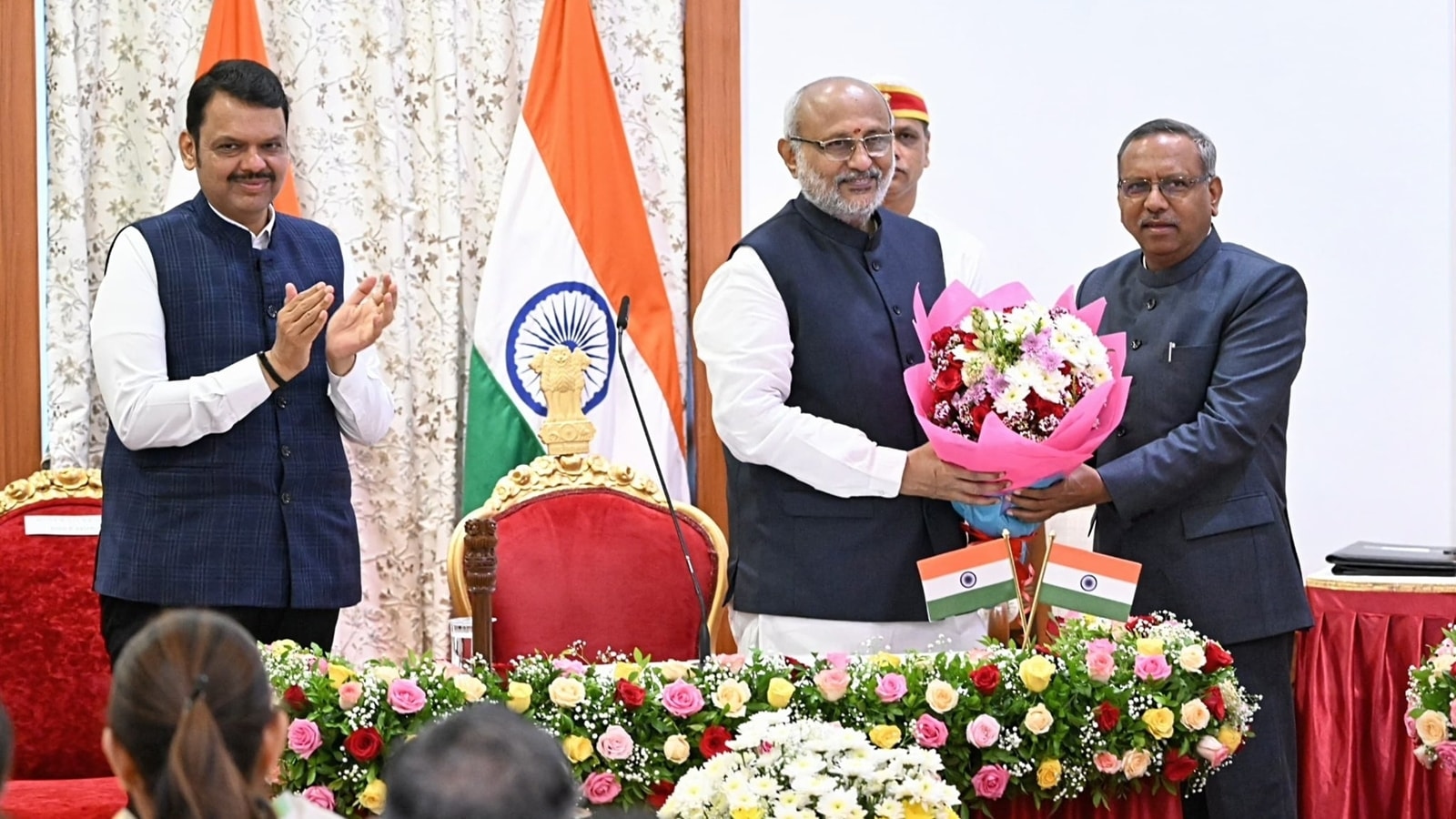 Rahul Pande takes oath as Maharashtra Chief Information Commissioner