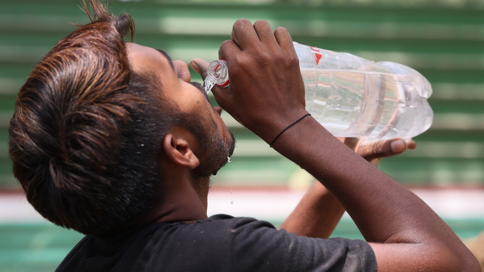 AI-enabled water dispensers to quench thirst soon at bus terminals & shelters in Delhi