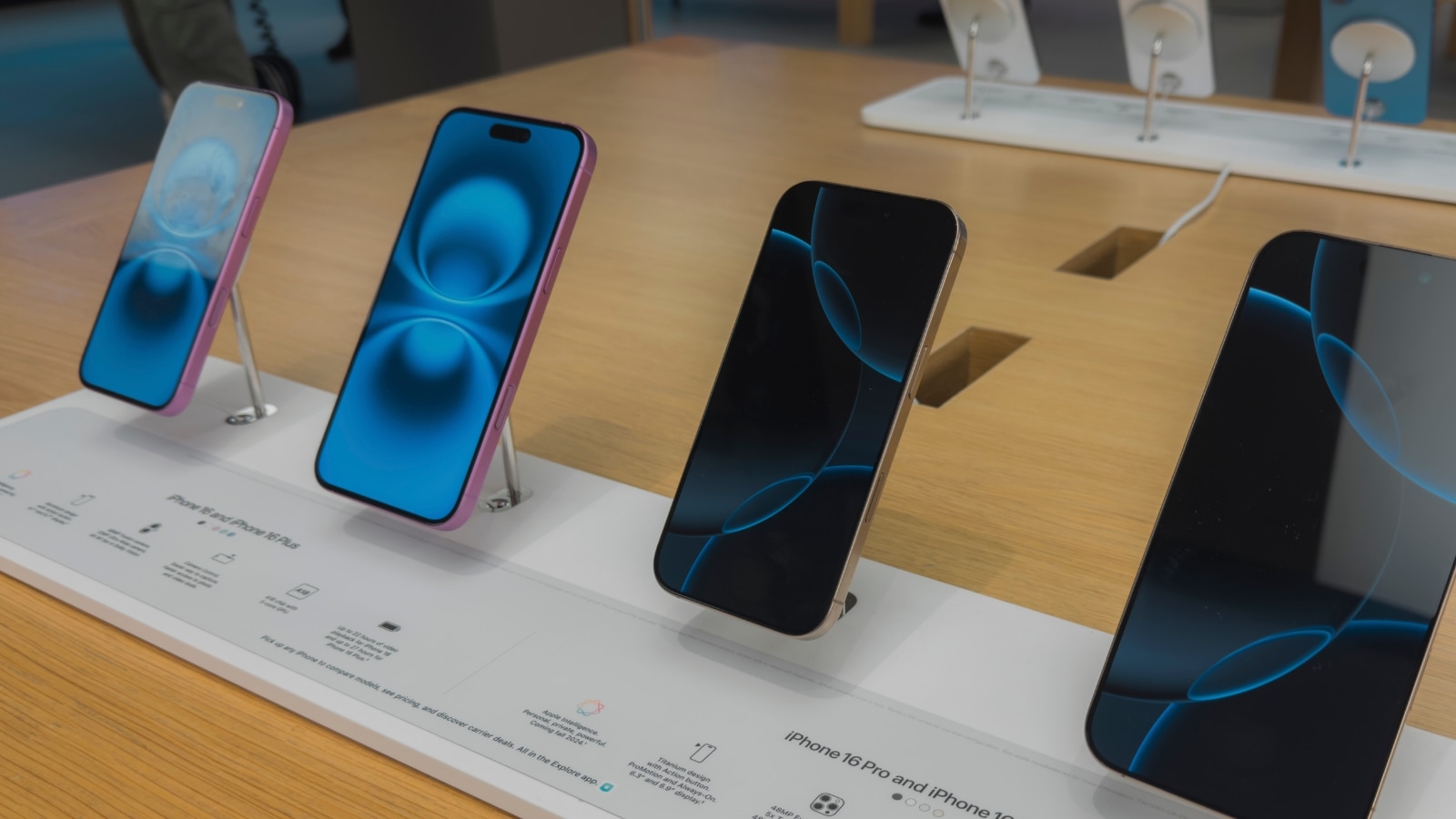 Is Trump's ‘Made in America' iPhone a Fantasy?