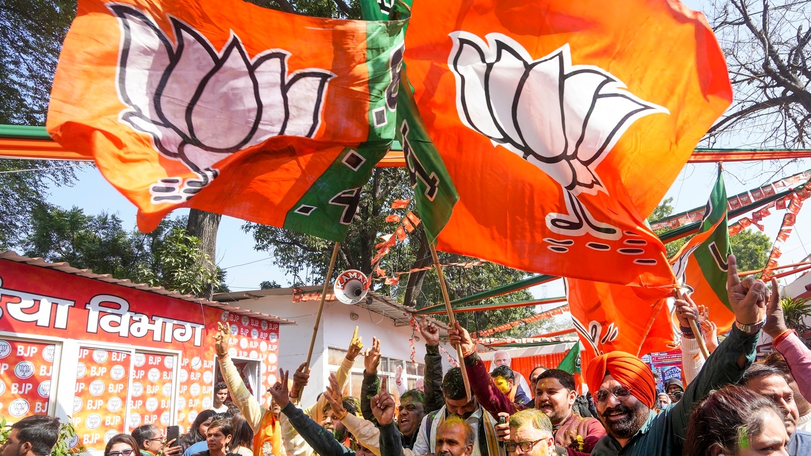 Delhi polls: Congress poured in funds to close gap with BJP, but spent one-third of its rival on candidates