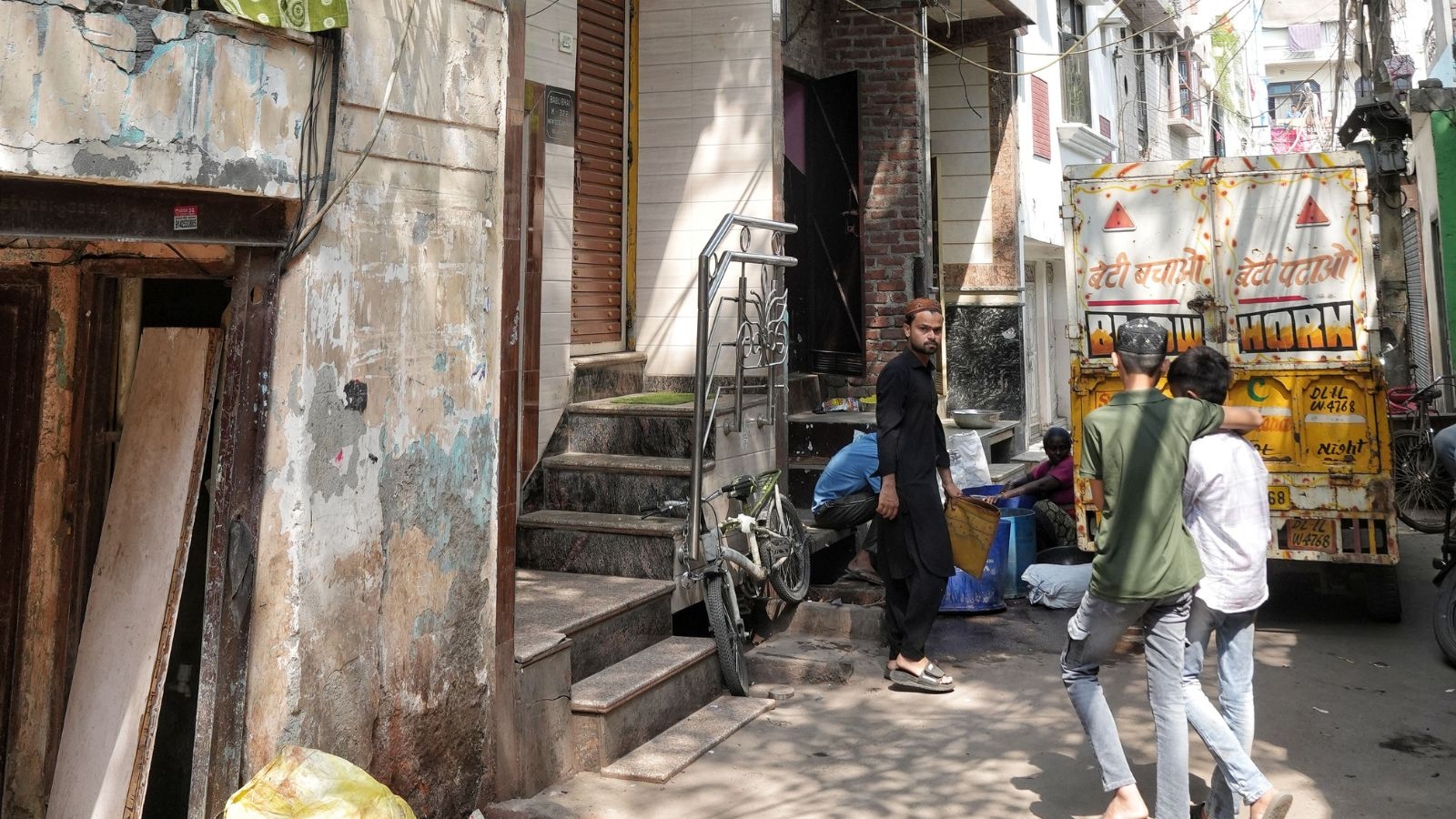 ‘He used to go to Pak to meet wife': Brother of Delhi scrap dealer held by UP ATS on espionage charge