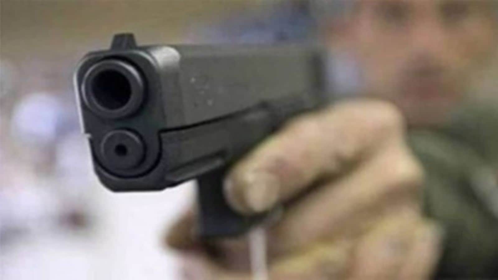 Three people fatally shot at central Georgia bar