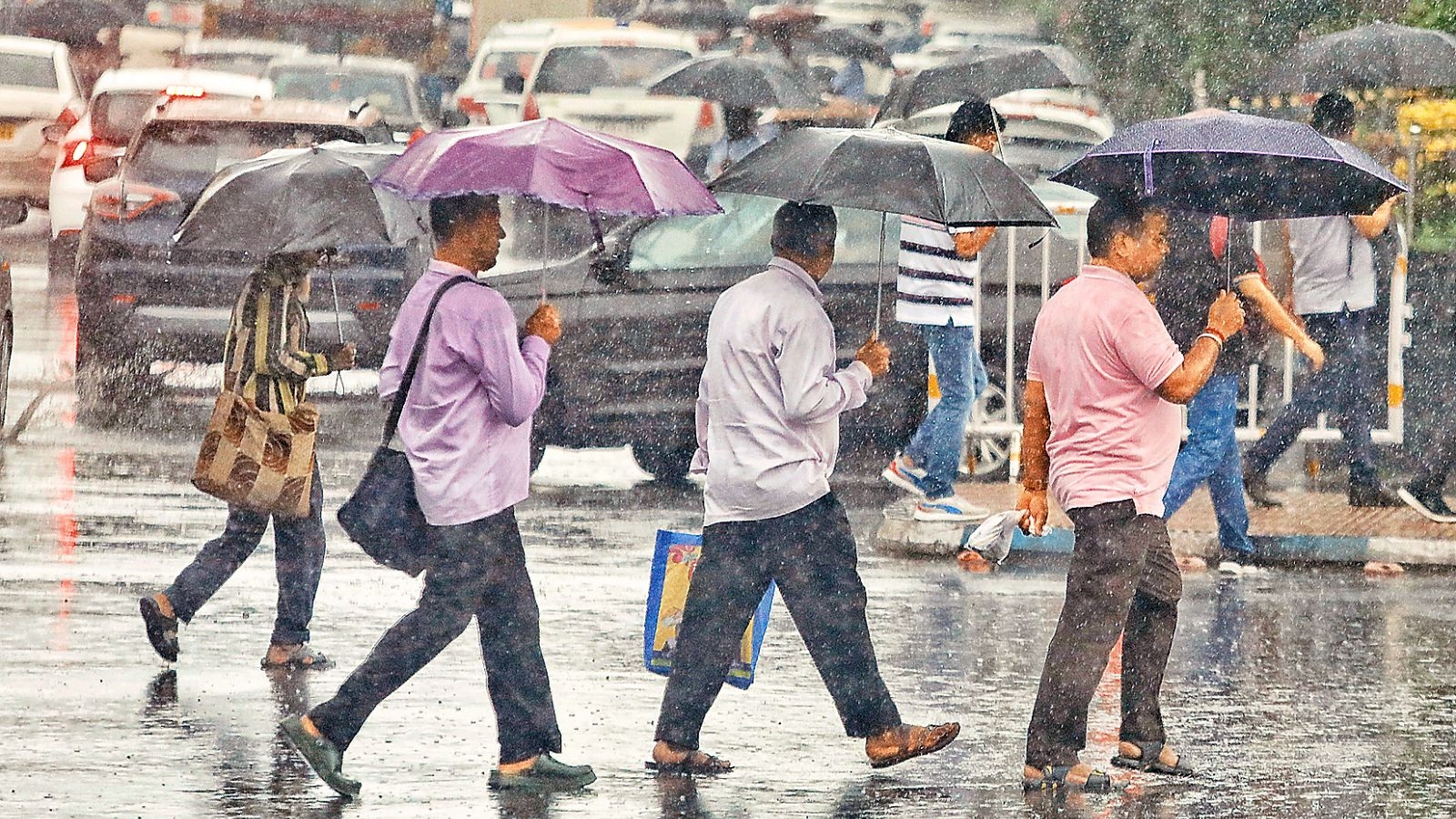 Deep depression triggers heavy rain & rough seas; control room on alert