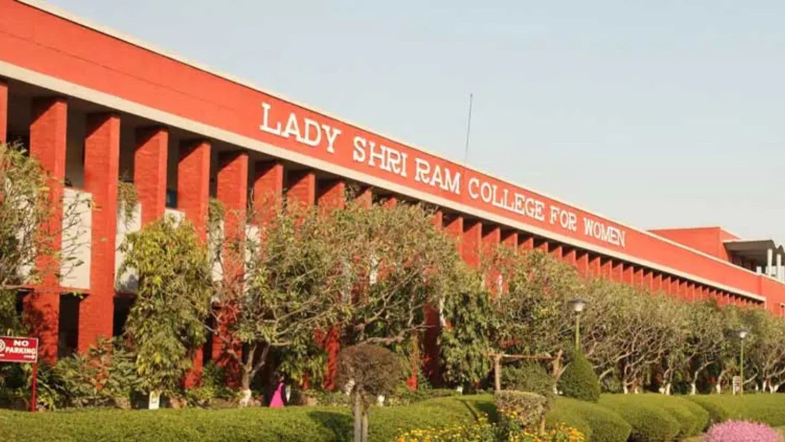 Delhi University's LSR offers course in Parsi culture in Summer School 2025