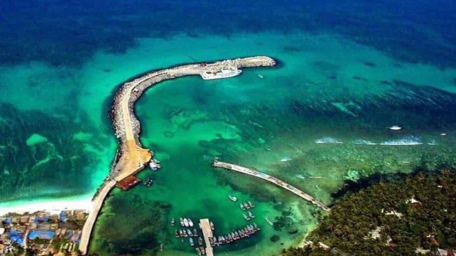 Lakshadweep atolls shaped and reshaped by natural phenomena, biological and human activity: IITGN study