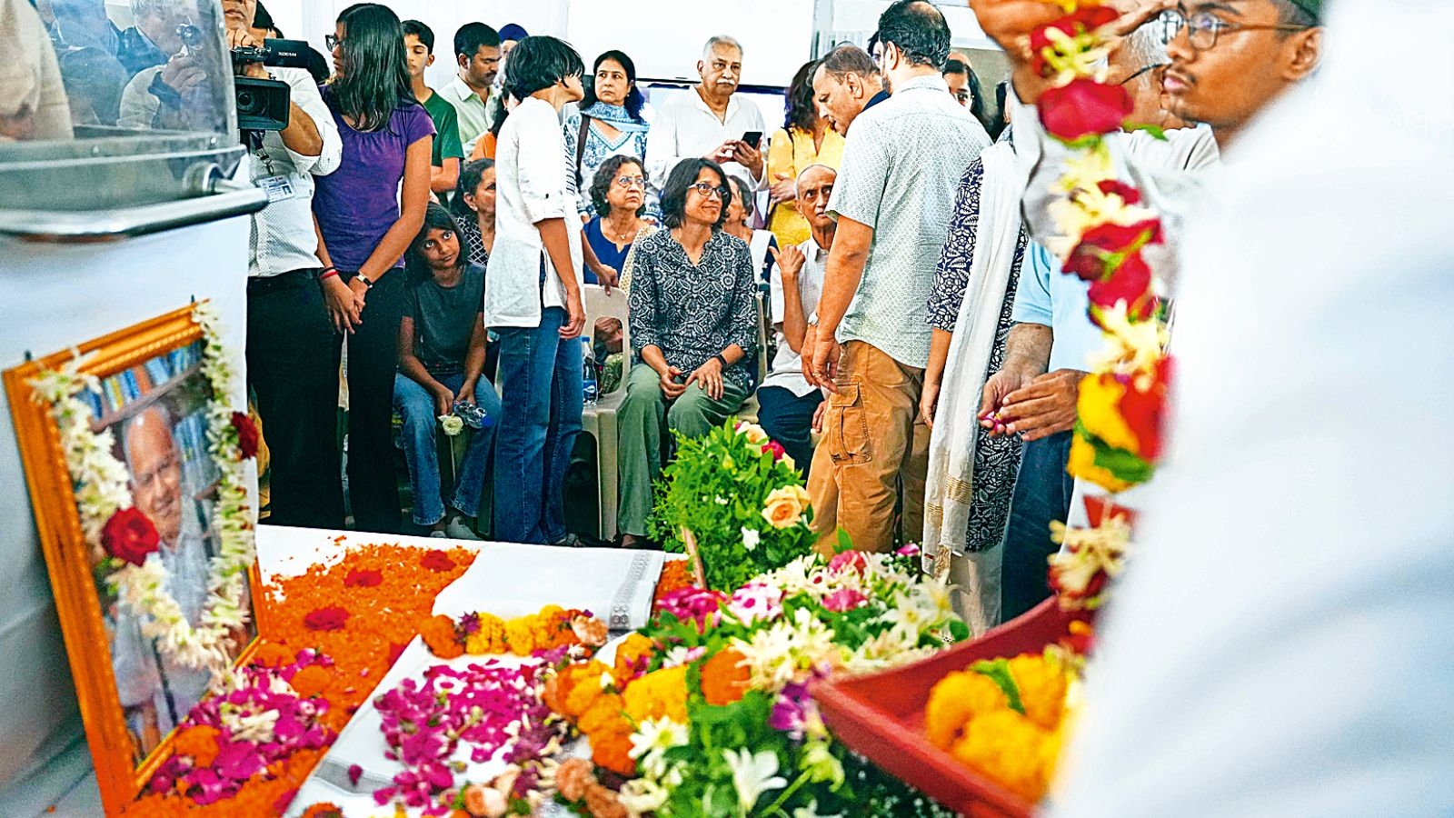 Narlikar remembered in film by childhood friend Sai Paranjpye