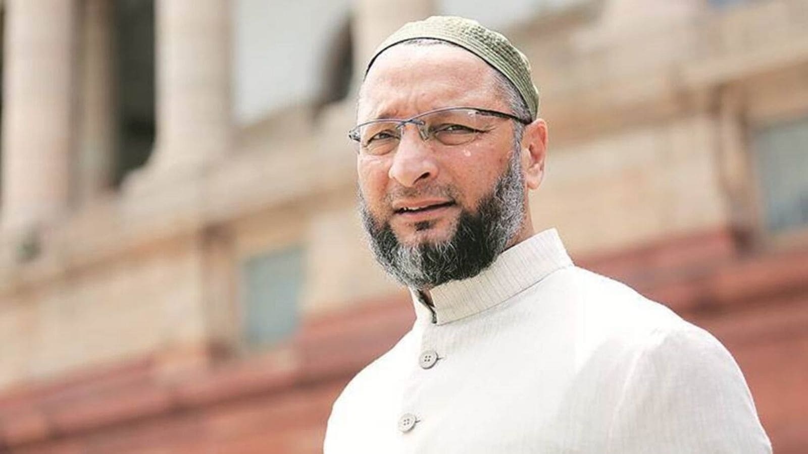On Srinagar visit, Asaduddin Owaisi demands ‘effective response' to Pahalgam terror attack