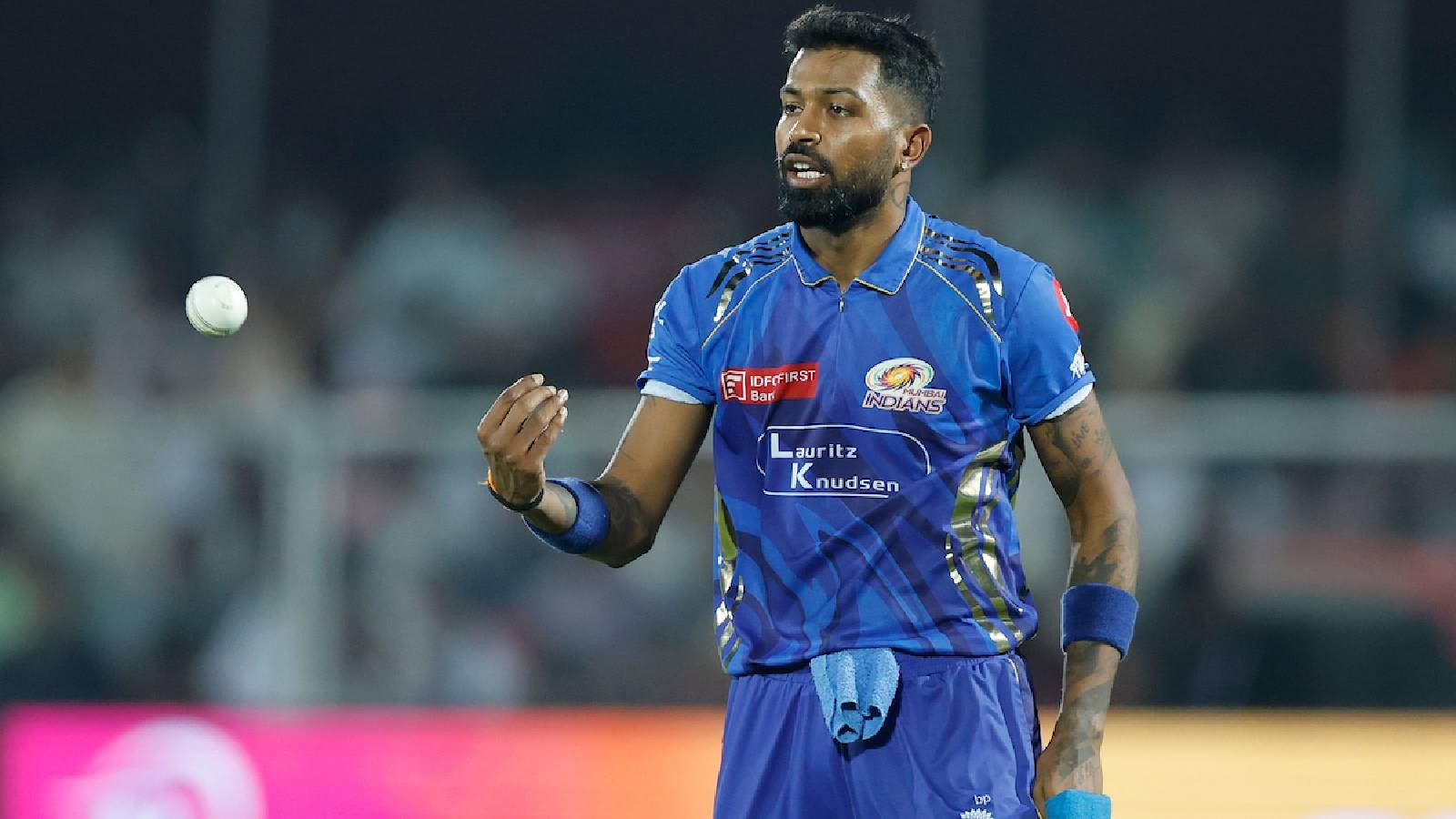 ‘He disappointed me with his bowling changes': Virender Sehwag on MI captain Hardik Pandya