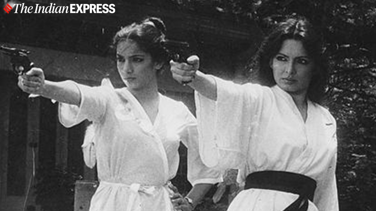‘I saw Parveen Babi going mad in front of my eyes': Shabana Azmi recalls co-star's declining mental health; know what early signs look like