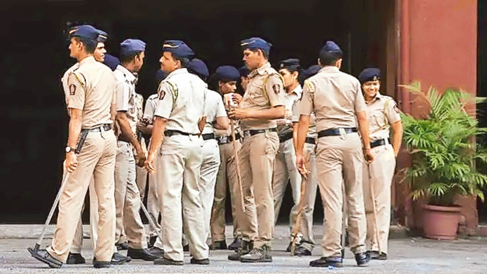 Month since launch, Delhi's ‘Shistachar Squads' detain over 6,500 for molestation, harassment