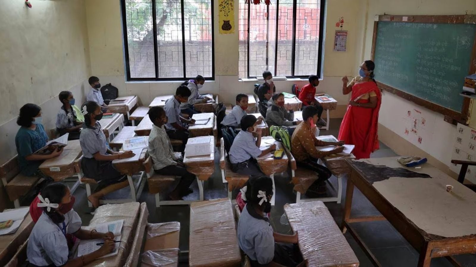 Weeks before opening day, uncertainty over third language in Marathi-and English-medium schools in Maharashtra