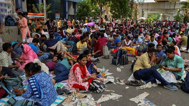 Protesting sacked Bengal teachers clash with police, break open Education Dept headquarters gate
