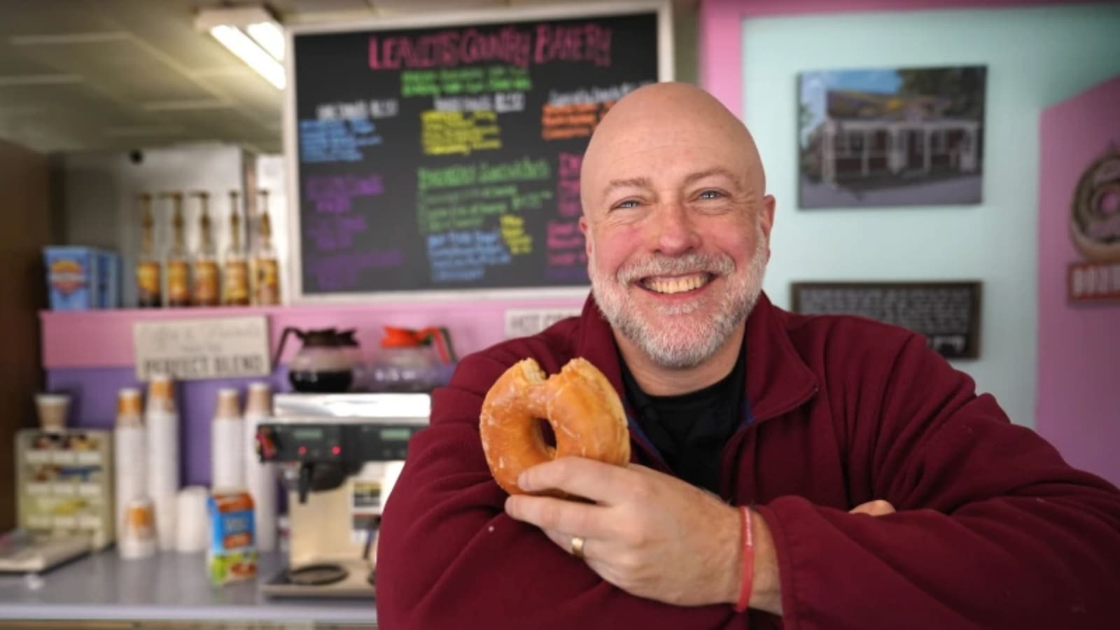 US town tried to take down bakery's painting of pastries, muffins. What happened next