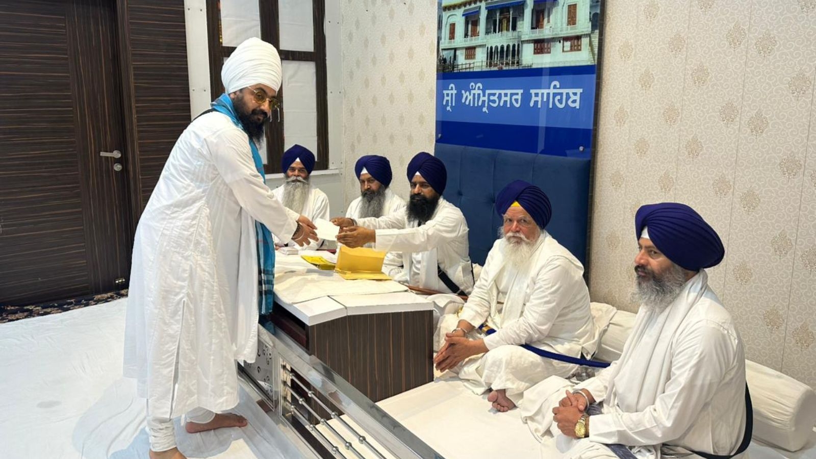 Akal Takht Sahib removes ban on Sikh preacher Ranjit Dhadrianwale after he apologises for ‘misinterpreting Gurbani'