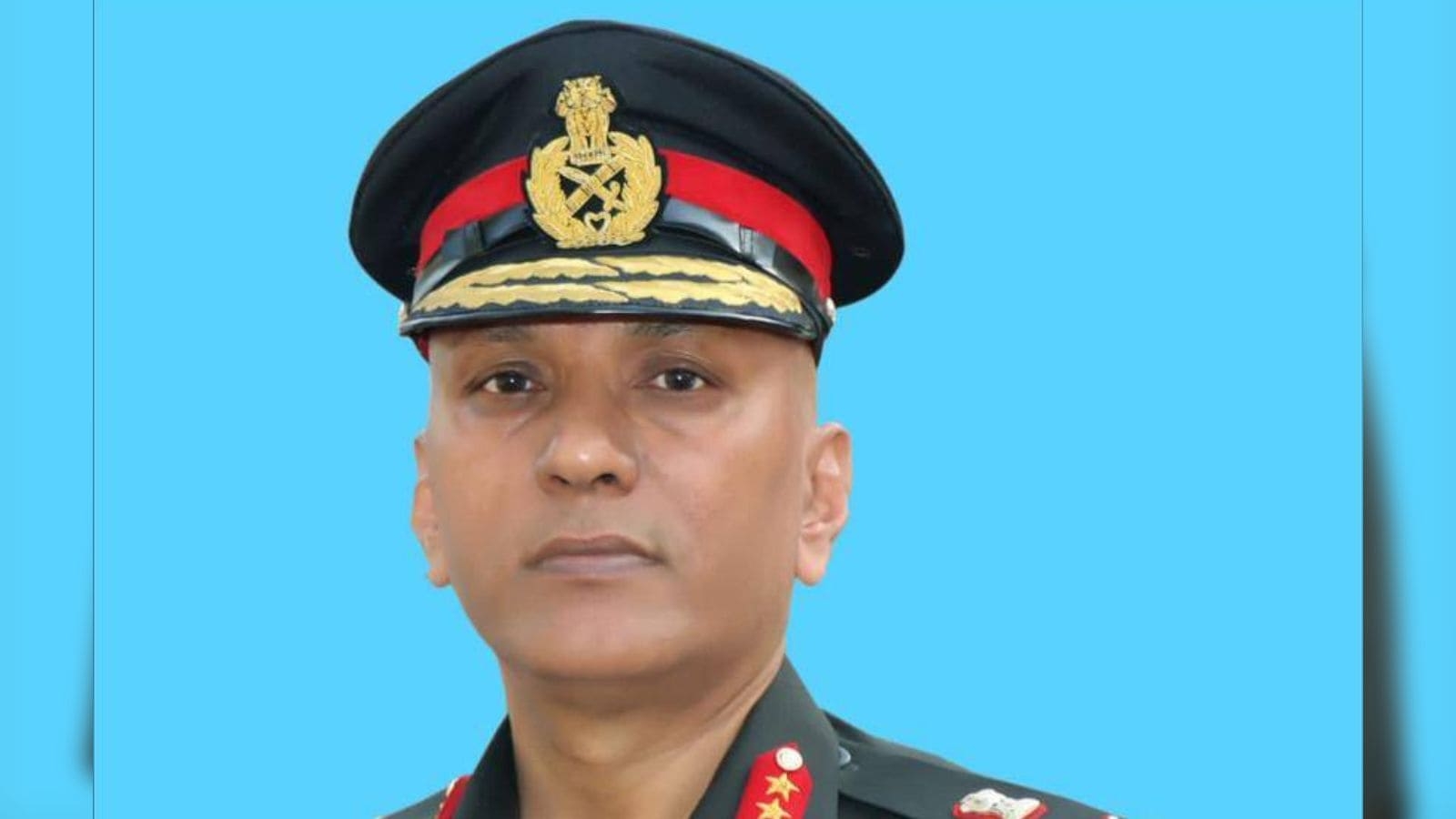 Lieutenant General Pratik Sharma takes charge as Northern Army Commander