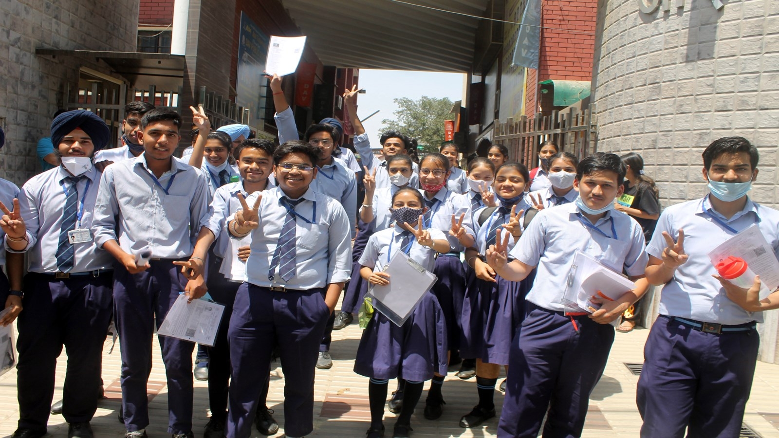 CBSE Supplementary Exams 2025: Applications open for Classes 10th, 12th private students today