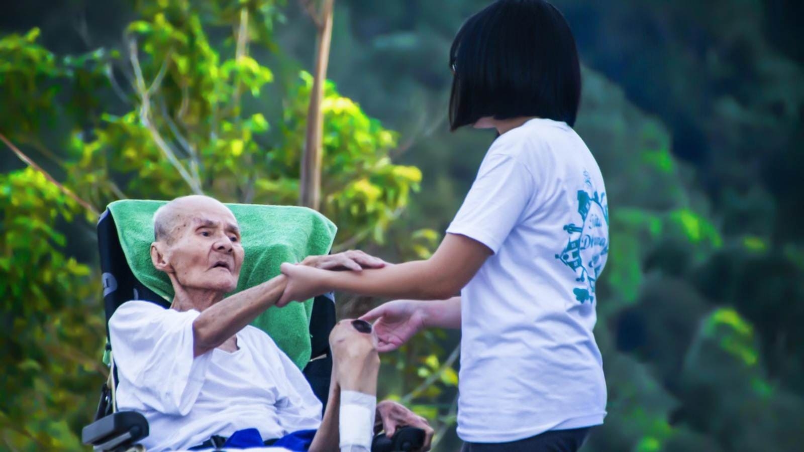 AIIMS study maps mental health of cancer caregivers: How does this affect patient recovery?
