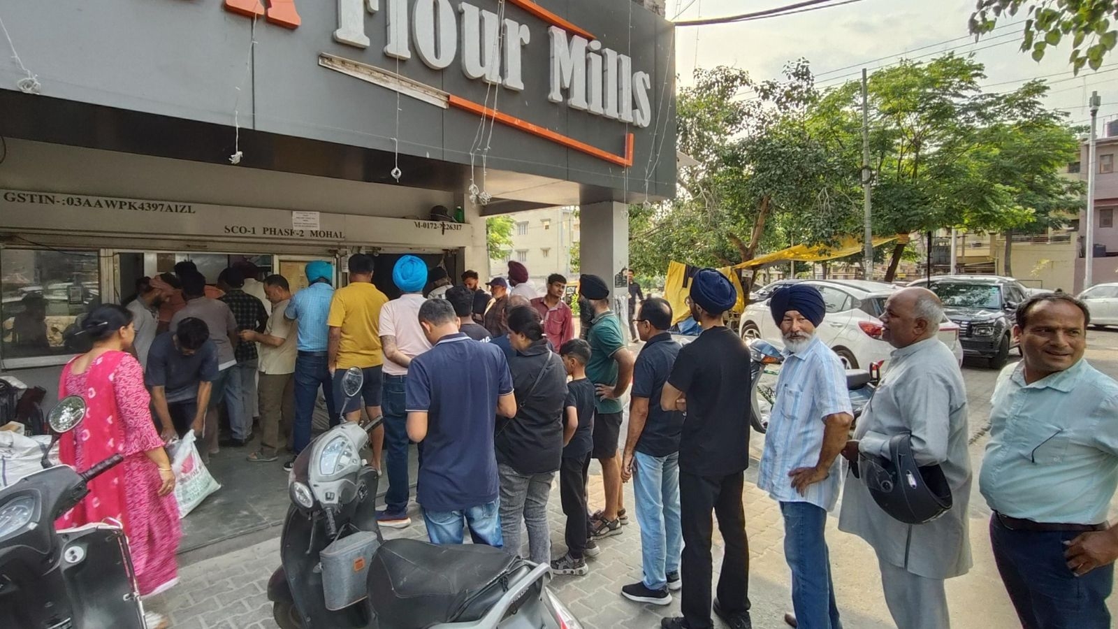 Punjab: ‘No shortage of essentials'— authorities urge calm as bulk buying of groceries, fuel surge