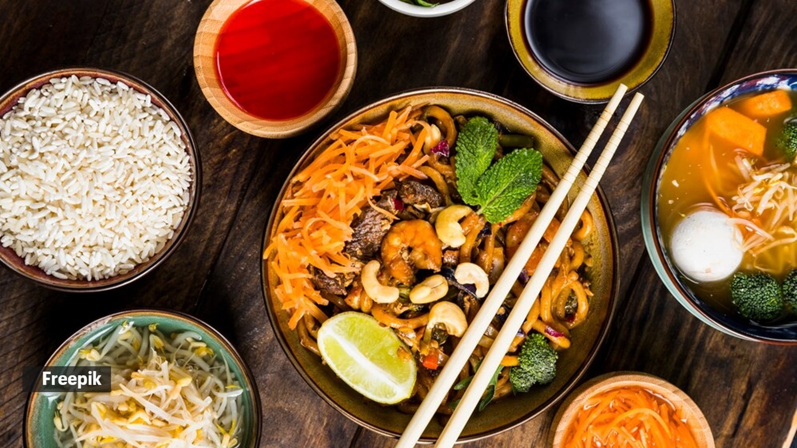 Dietitian shares (secret) tips to eat Chinese food at restaurants to lose weight