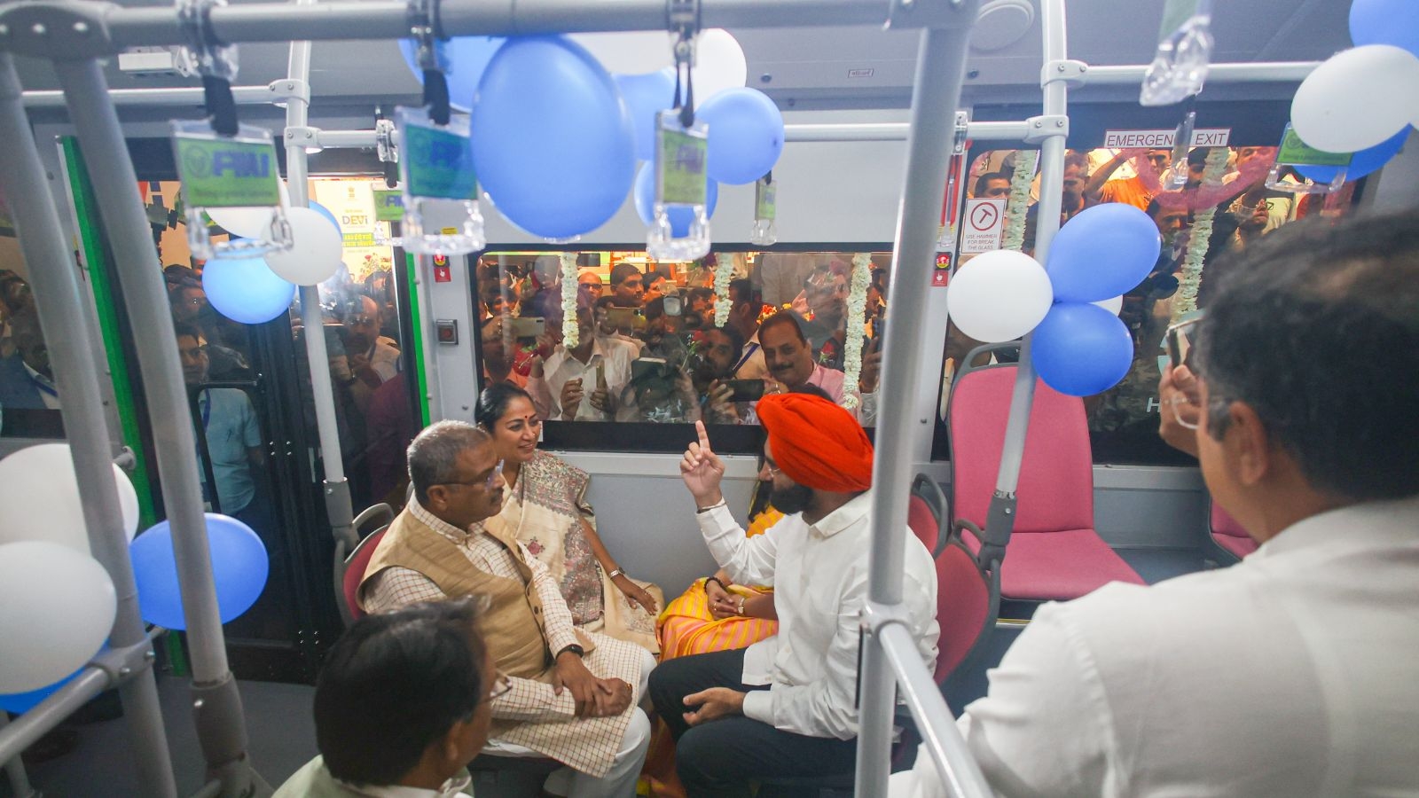 Centre, Delhi & local bodies working as one team, true strength of a triple-engine govt: CM