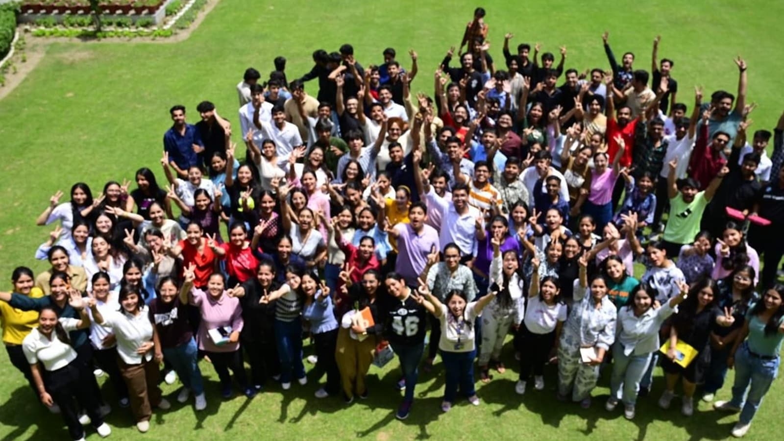 In Haryana Board of School Education's Class 12 results, girls outperform boys by 7.55%