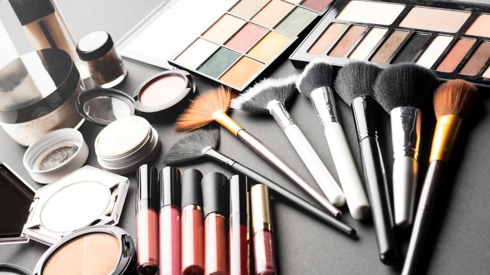 FDCA seizes fake cosmetics worth Rs 71.5 lakh after raids in three districts of Gujarat