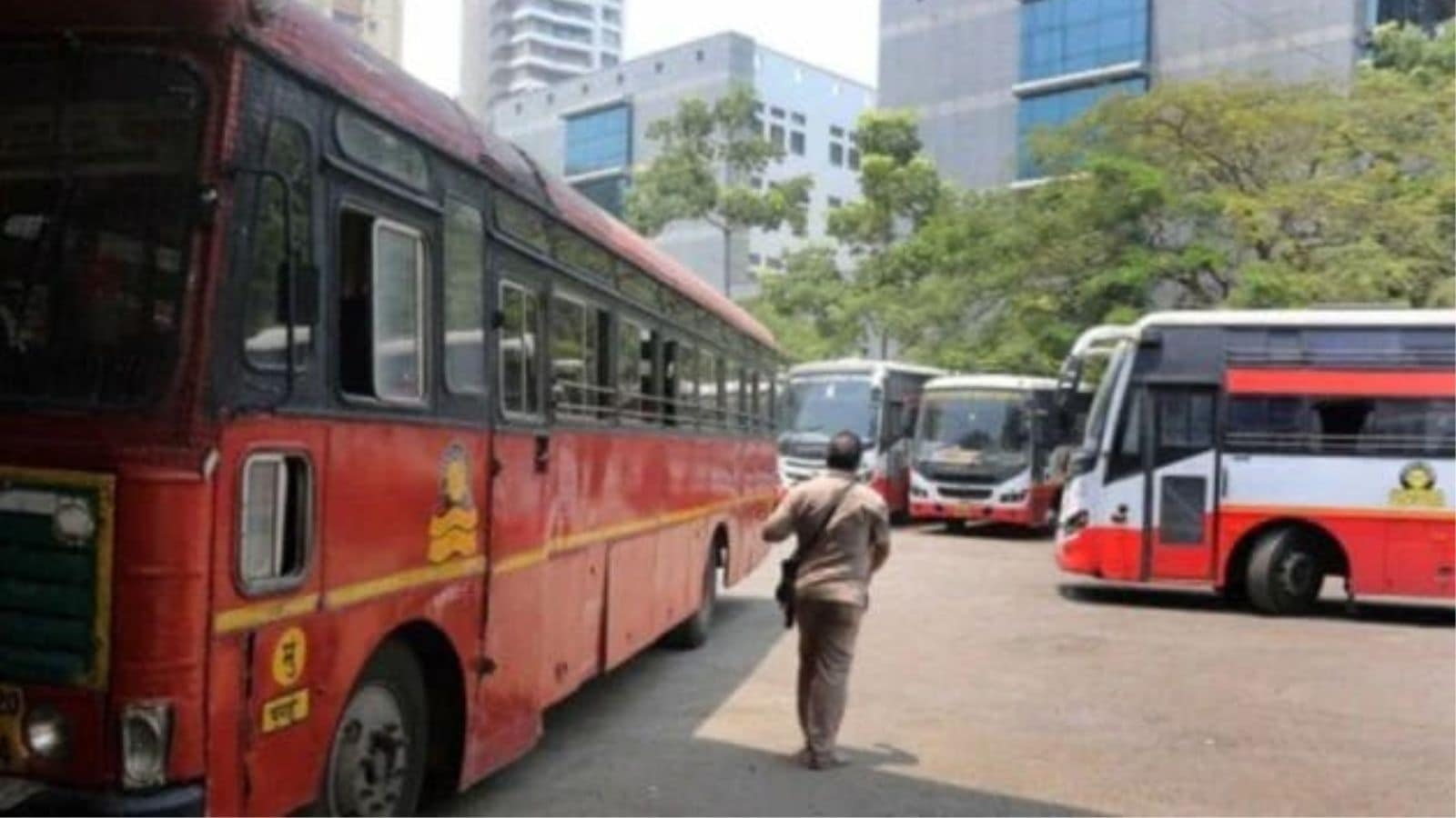 Adhere to revised timetable: Maharashtra Transport Minister Pratap Sarnaik tells consortium supplying e-buses to MSRTC