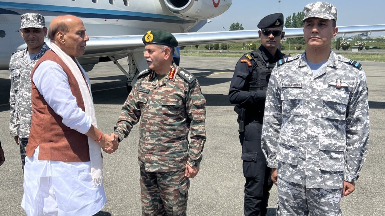 ‘Time international bodies take over their nuclear facility': In J&K, Rajnath calls Pakistan ‘irresponsible and rogue nation'