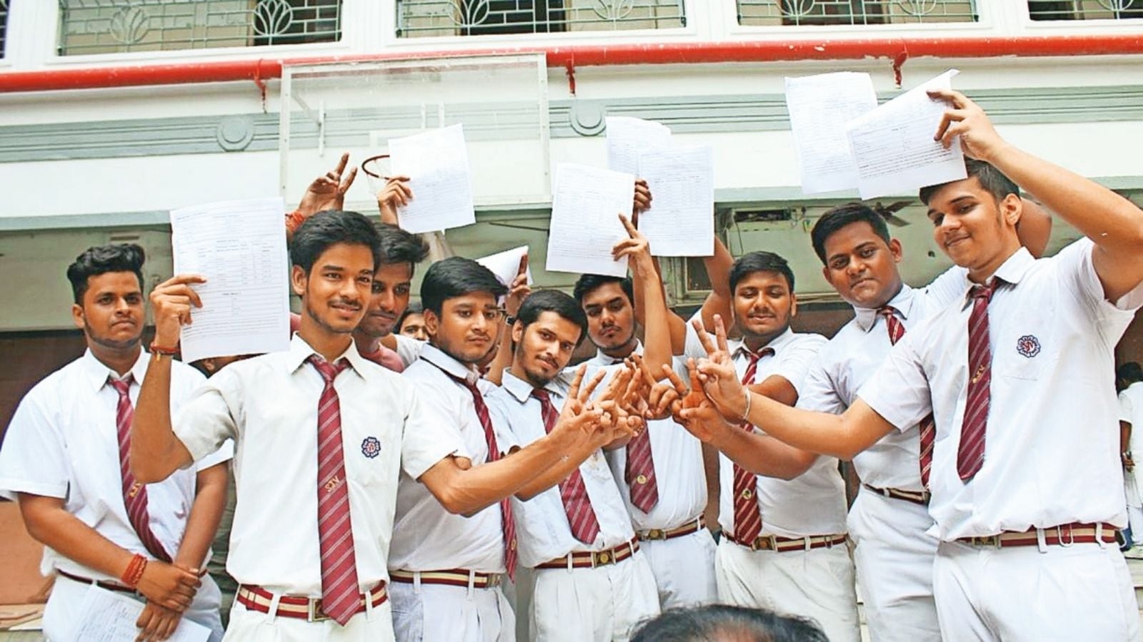 ISC, ICSE Result 2025: Western Region records pass rate of 99.83% for ICSE 99.71% for ISC