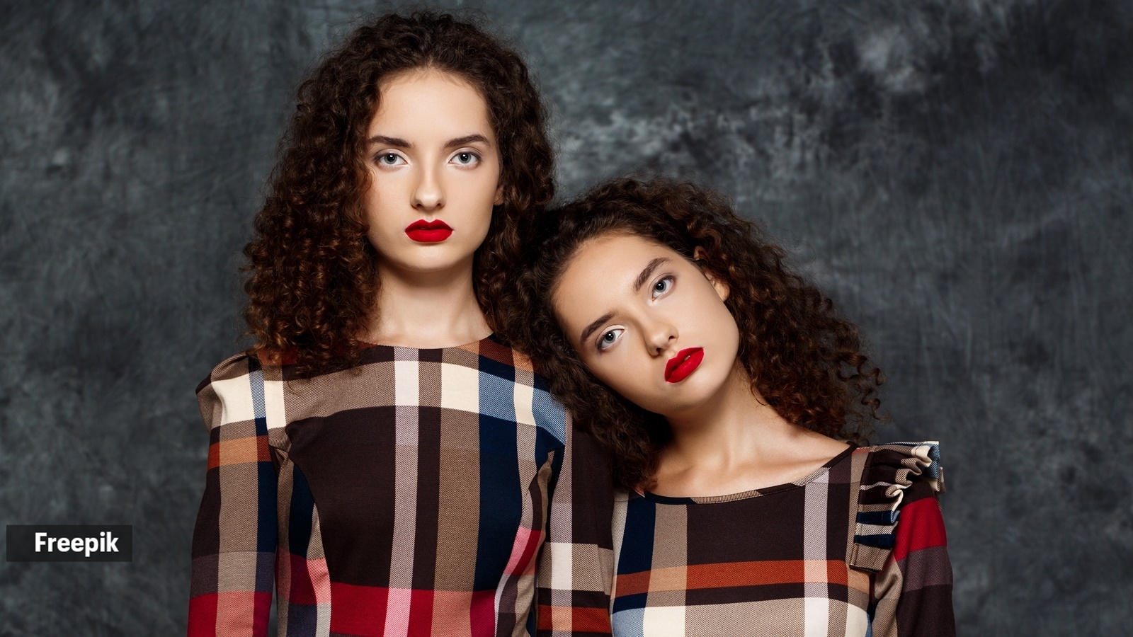 Genes, environment or special bond? Why some twins talk, think in unison