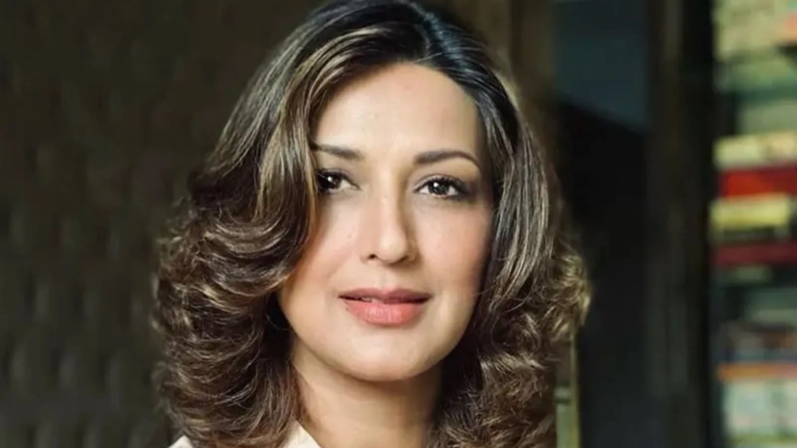 Sonali Bendre says her role in Shah Rukh Khan's Duplicate was reduced to a secondary character: ‘I was supposed to have equal screen space'