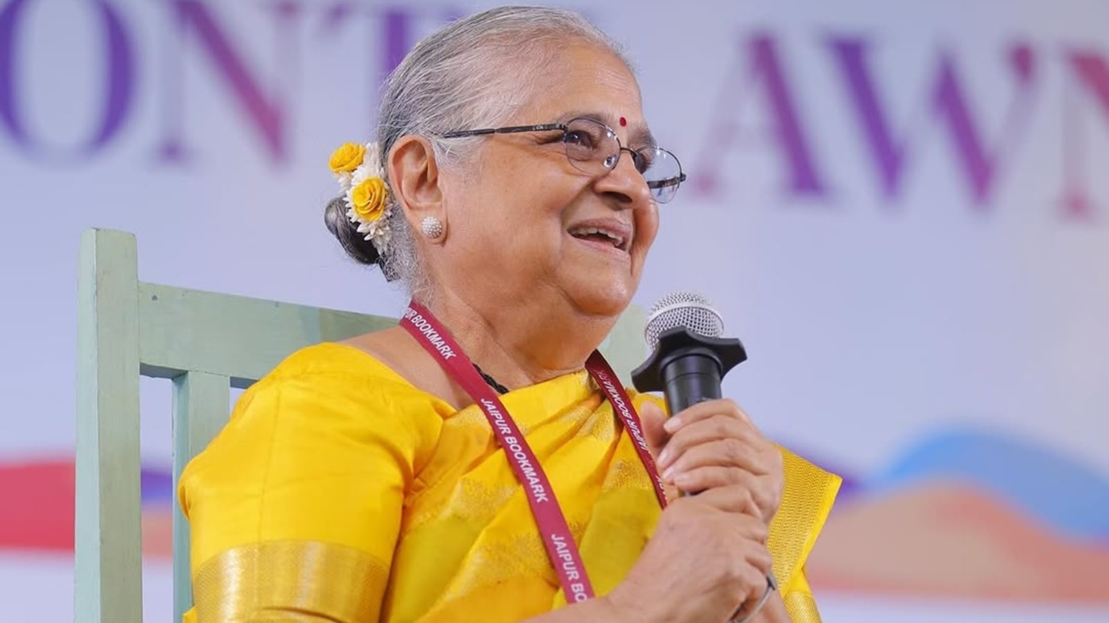 ‘Think in Kannada, write in English…most of us are like that': When Sudha Murty spoke about her writing style