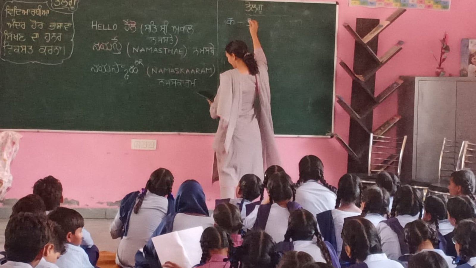 Armed with YouTube, Punjab teachers take Telugu challenge head-on, classes begin under Bharatiya Bhasha camp