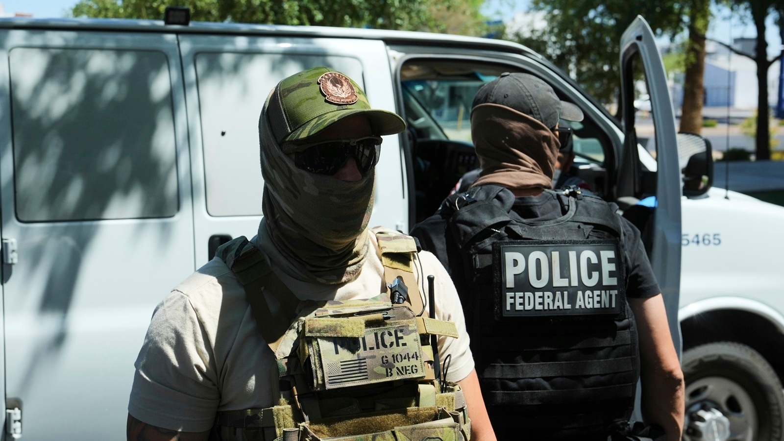 US citizen handcuffed, detained by immigration officials after dismissing his Real ID as fake