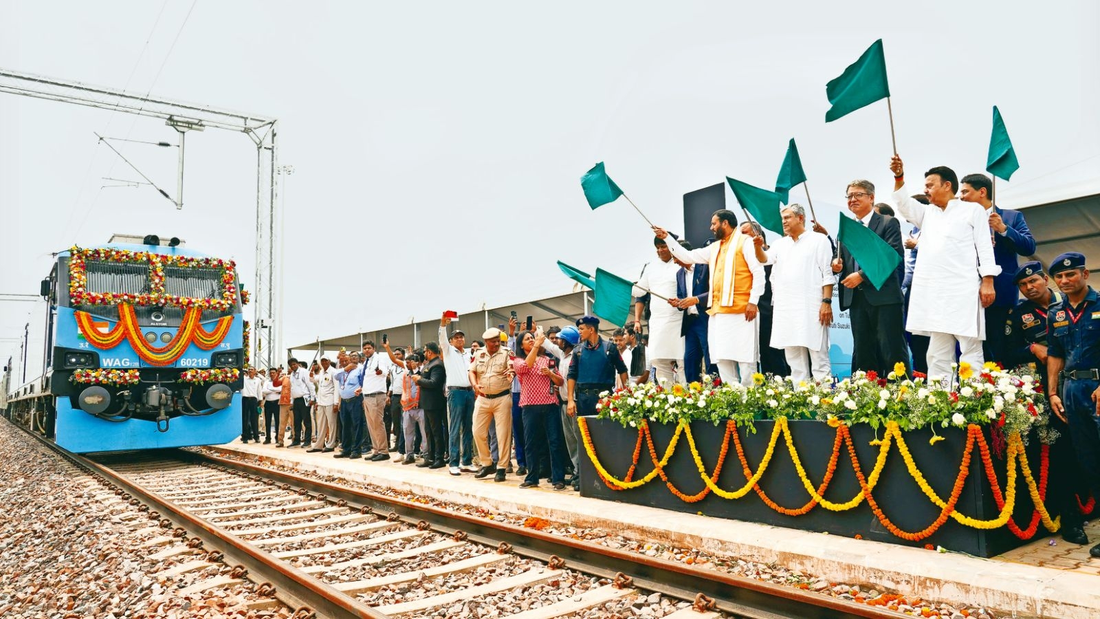 To increase car loading in Railways, Union minister Vaishnaw inaugurates largest automobile in-plant railway siding in Manesar