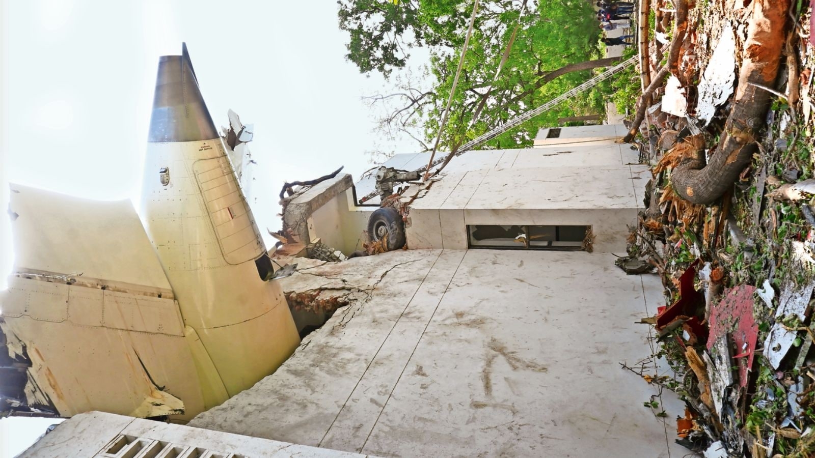 Gujarat business leaders, family members killed in plane crash