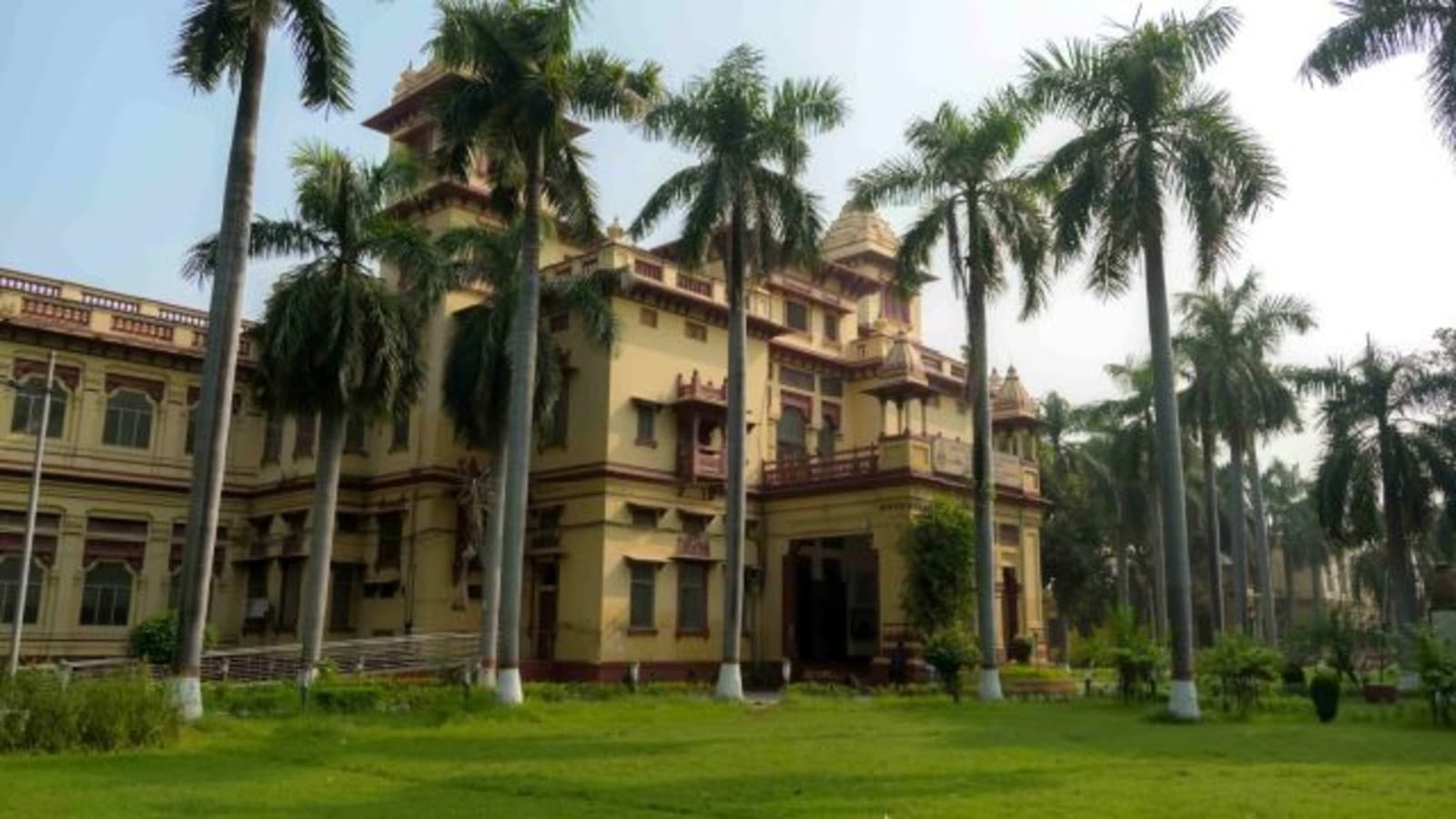 BHU develops 63 SWAYAM courses, registration starts for 2025 session
