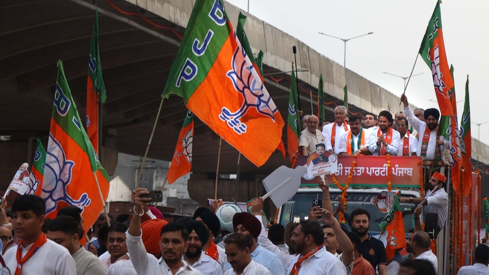 Ludhiana West Assembly bypoll: As canvassing nears end, SAD & AAP steal glances at Fountain Chowk