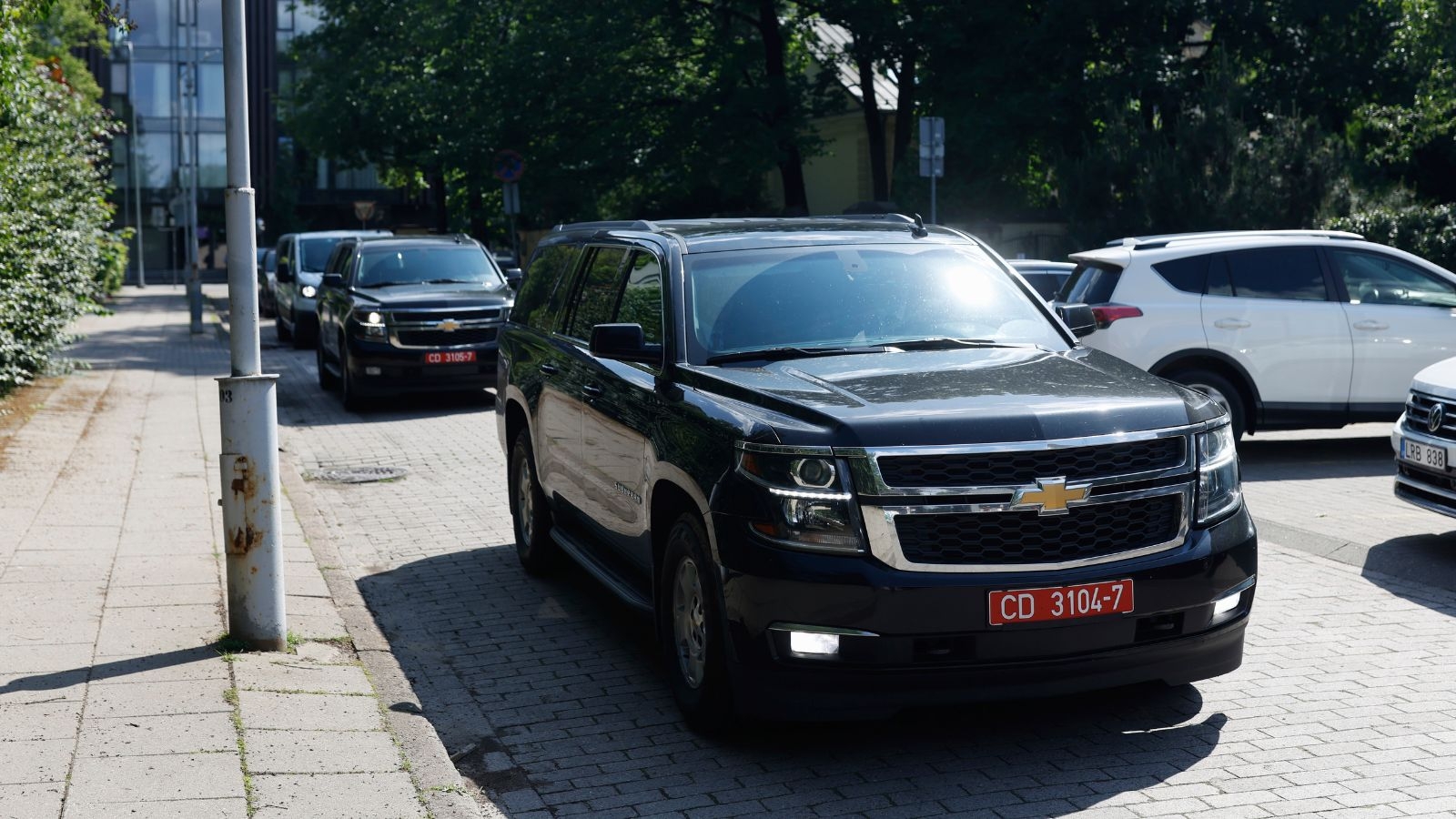 Belarus frees key opposition figure Siarhei Tsikhanouski following rare visit from top US envoy